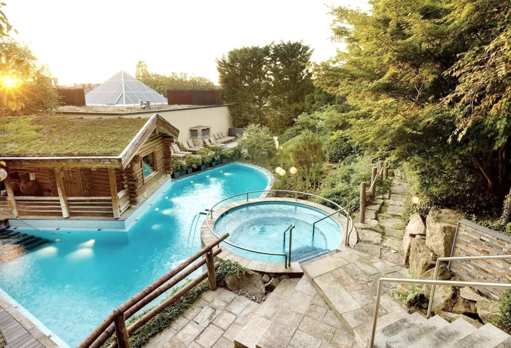 ♨️ 카롤루스 온천 (카롤루스 테르멘)